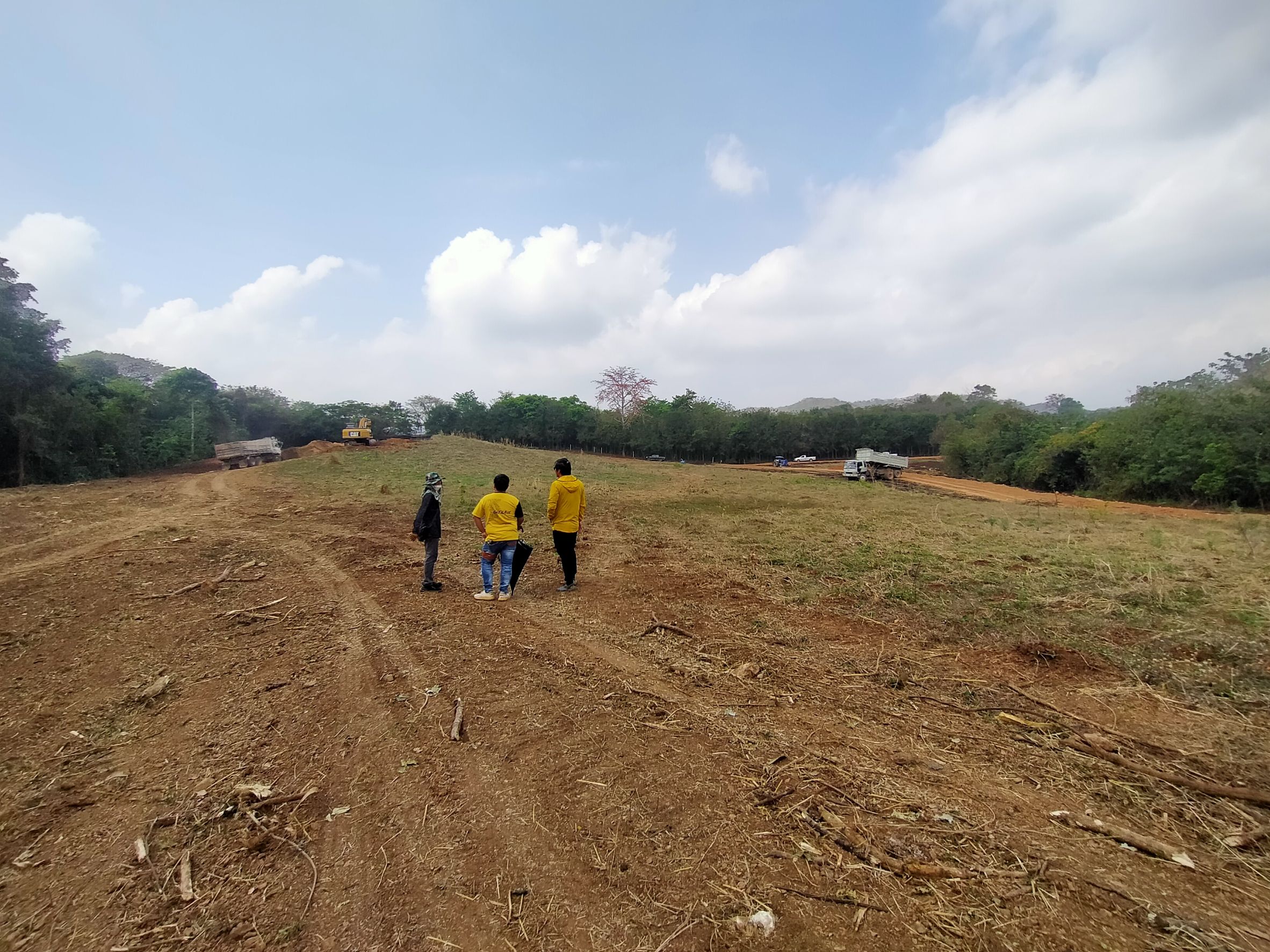 ปรับแลนด์คลีนนิ่ง ให้คุณลูกค้าได้มาชมที่ดินสวยๆ